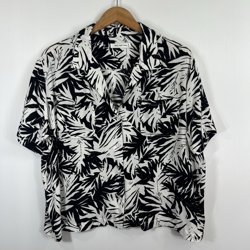MOD REF Boxy Shirt Women's Size Medium Black White Tropical Print NEW *READ*